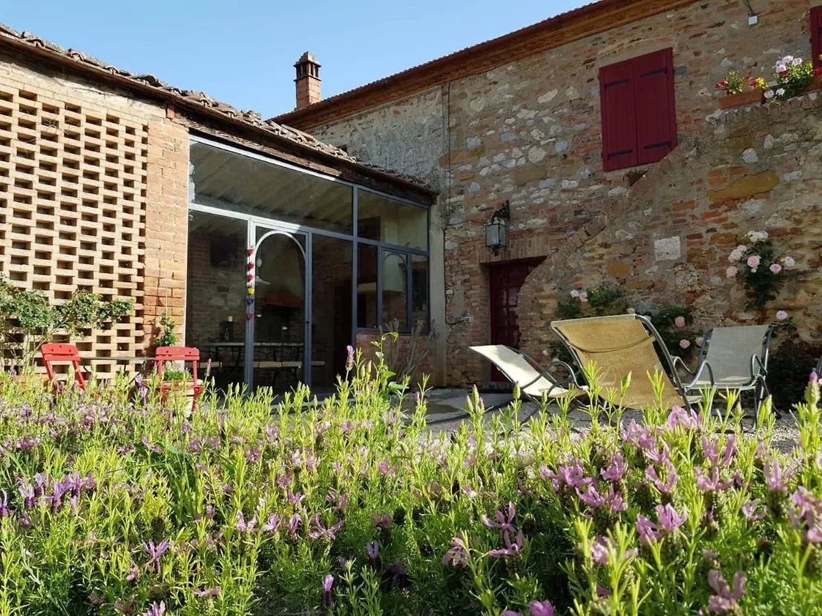 Charming House In Trequanda + Pool Villa